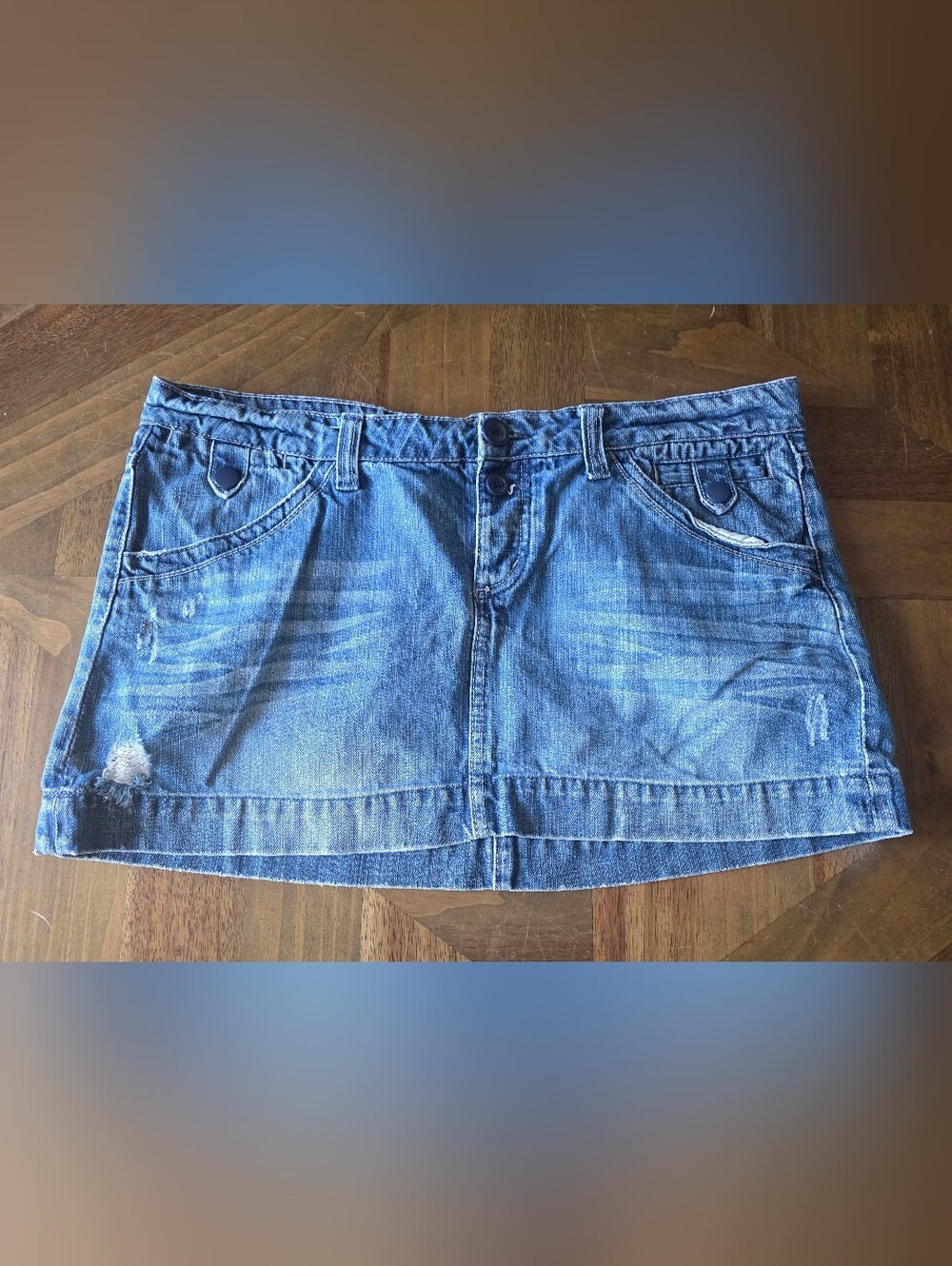 American Eagle Blue Denim Mini Distressed Skirt Y2K Size 14 Cotton